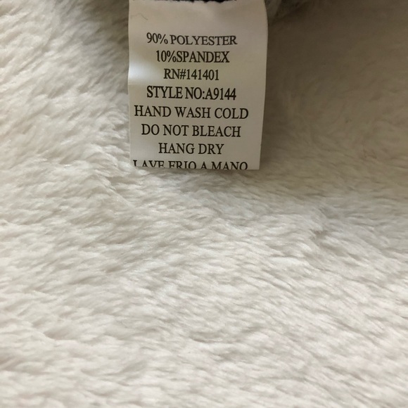 Light grey stretchy sport Women’s leggings with different textures one size - Picture 10 of 10